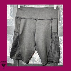 Forever 21 Athletic Biker Shorts​